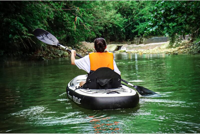 10.2'x35''x8'' Inflatable Kayak with Detachable Seat, SUP-Kayak Set Includes Hand Pump/Aluminum Oar/Backpack, Kayak Boat for Adults/Kids | for Fishing, Touring - Image 6